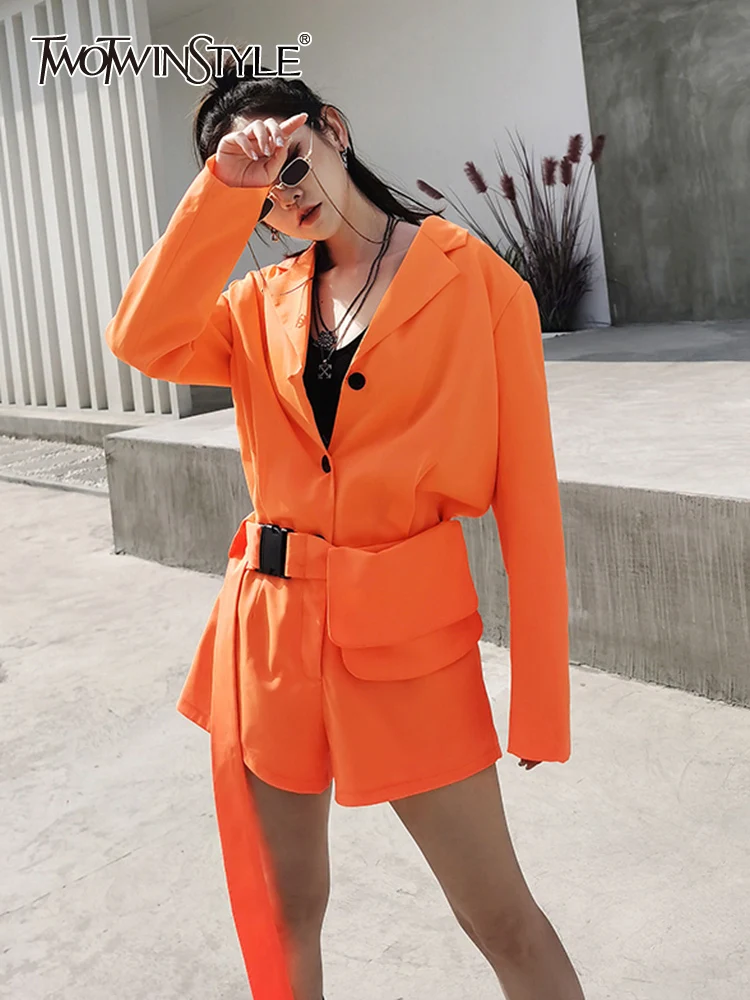

Женский комбинезон с v-образным вырезом TWOTWINSTYLE, оранжевый однотонный комбинезон с высокой талией и длинным рукавом, одежда в Корейском стиле