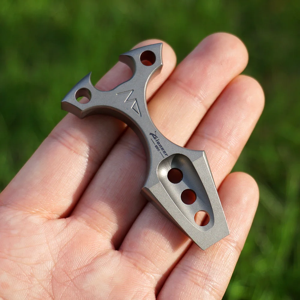 

MANCOPE Мини-открывалка для бутылок из титанового сплава