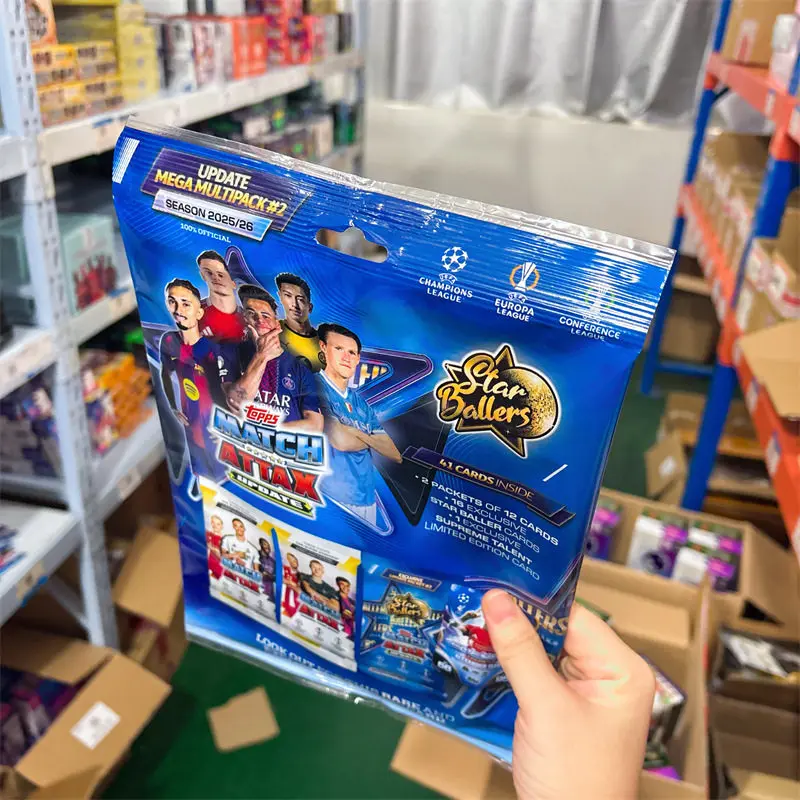 Фото Официальный лицензионный набор коллекционных футбольных карточек Topps UEFA Champions League Match Attax Mega Pack 2025-26 (Blind Box) №5