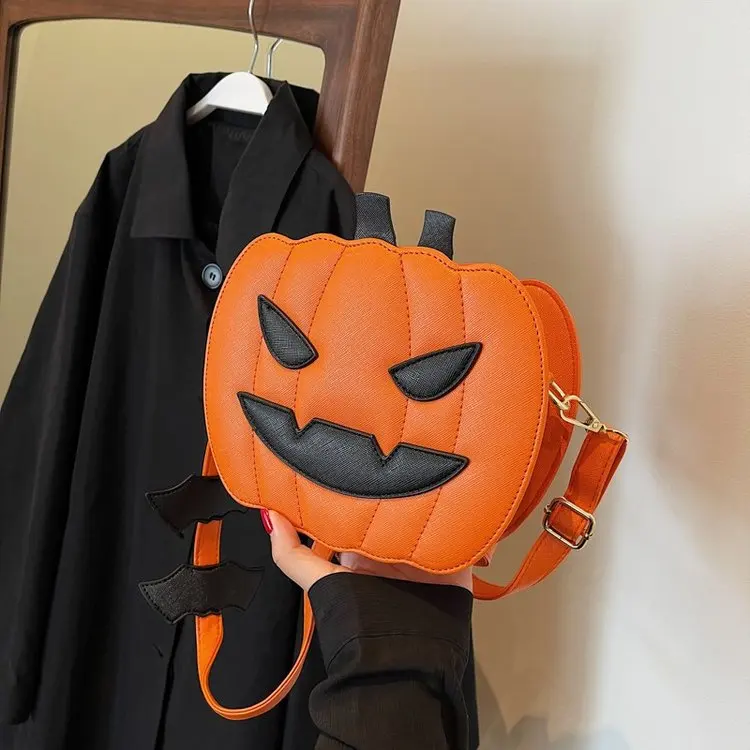

Women's Funny Pumpkin Shoulder Bag Daily Girl Underarm Crossbody Chain Purses Lady Festival Retro Cartoon Handbag Tote Halloween