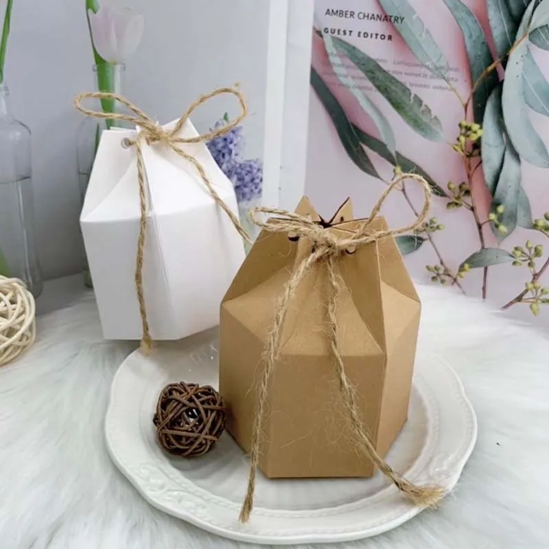 

10pcs Hexagon Kraft Paper Candy Box Yurt Paper Box With 50cm Hemp Rope Wedding Valentine's Day Birthday Decorations Supplies