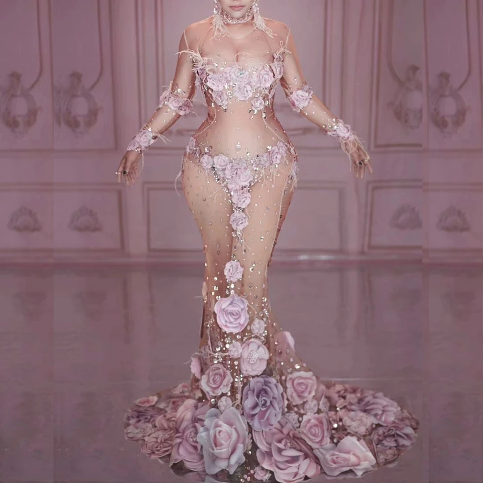 Женское прозрачное длинное платье розового цвета с сетчатым 3D рисунком