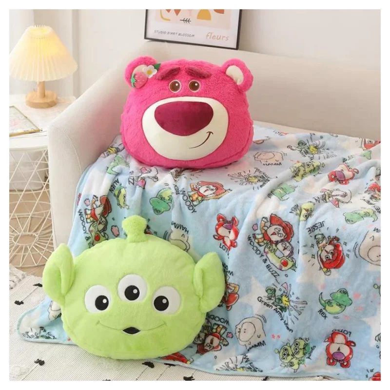 

Комплект плюшевых подушек и одеял из мультфильма «инопланетянин»