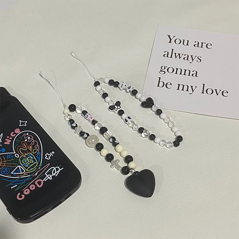 Pearl Cross Heart Key Chain Ladies Fashion Cute Romantic Vintage Keychain Charm Korea 90s Aesthetic  Phone Chain Decoration Gift