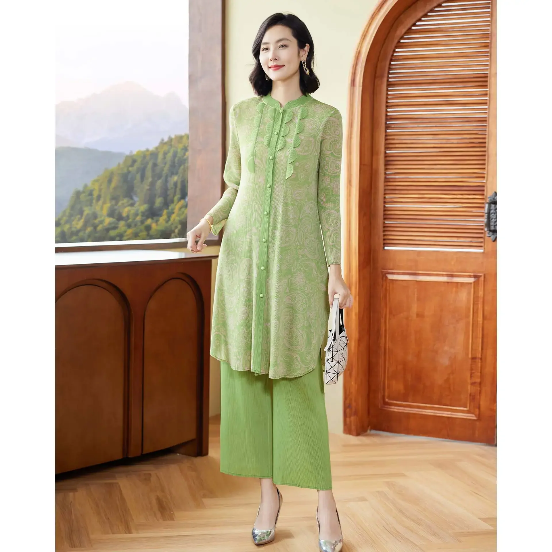 Новый плиссированный костюм Miyake в китайском стиле для женщин новинка 2024 Ранняя