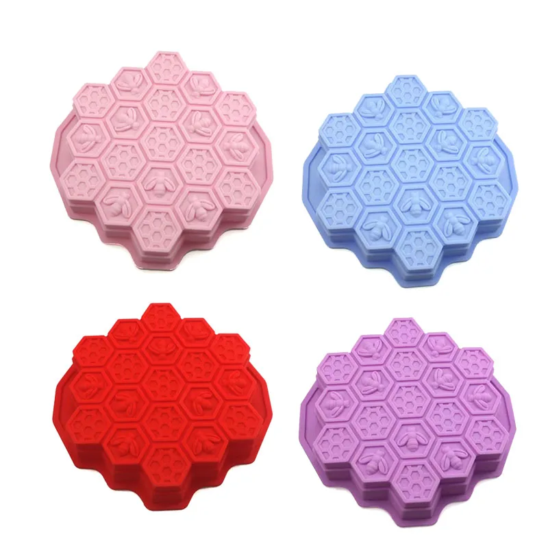 

1Pcs/Set Honeycomb Cookie Biscuit Jelly Ice Kitchen Accessories Decoration Multicolor Bees Silicone Molds Chocolate Baking Tools