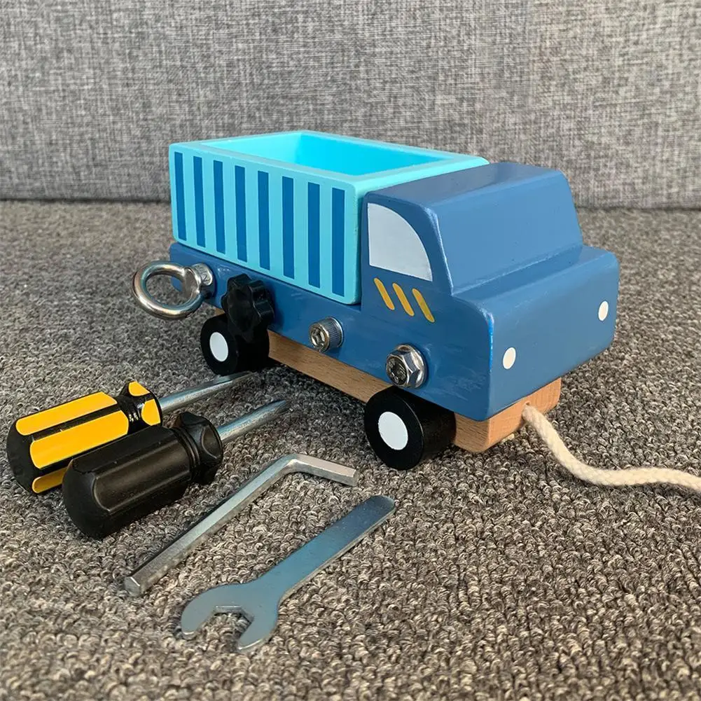 

Kids Montessori Toys Busy Truck Screwing Family Interactive Game Hand-eye Coordination Wooden Early Education Toys