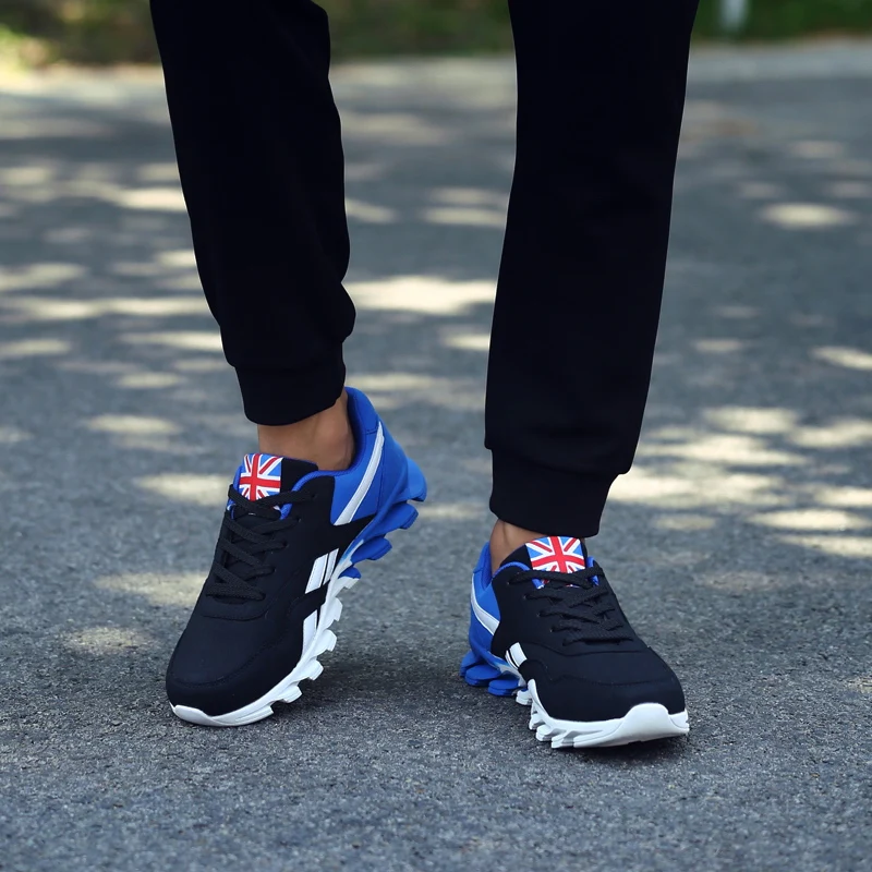 Men Casual Shoes Lightweight Athletic Lace Up Couple Shoes Lifestyle Outdoor Anti Slip Comfortable Female Shoes Free Shipping