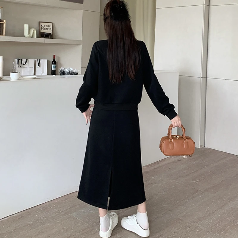 Женский осенне-зимний хлопковый комплект из двух предметов с круглым вырезом