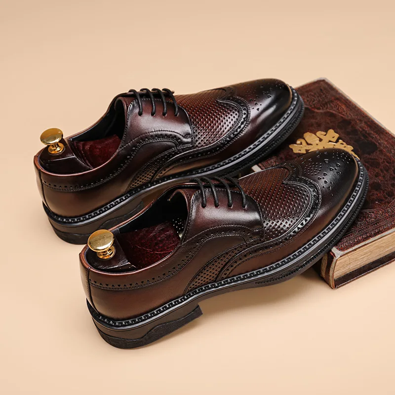

2022 Summer New Hollow Leather Shoes Men's Leather Business Block Thick Soled Men's Leather Shoes Breathable and Casual