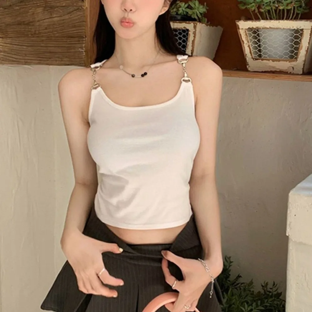 Майка женская с металлической пряжкой модный полиамидный простой жилет на