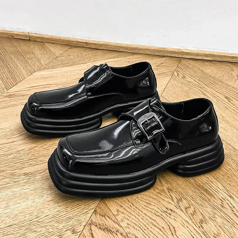 Мужские туфли дерби на платформе весенне-зимние массивной плоской подошве