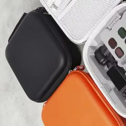 Фото Для DJI Pocket 3/4 – жесткий ударопрочный водонепроницаемый чехол из полиуретана, магнитная подставка для ND-фильтров, органайзер для Mic2 и аксессуаров. №2