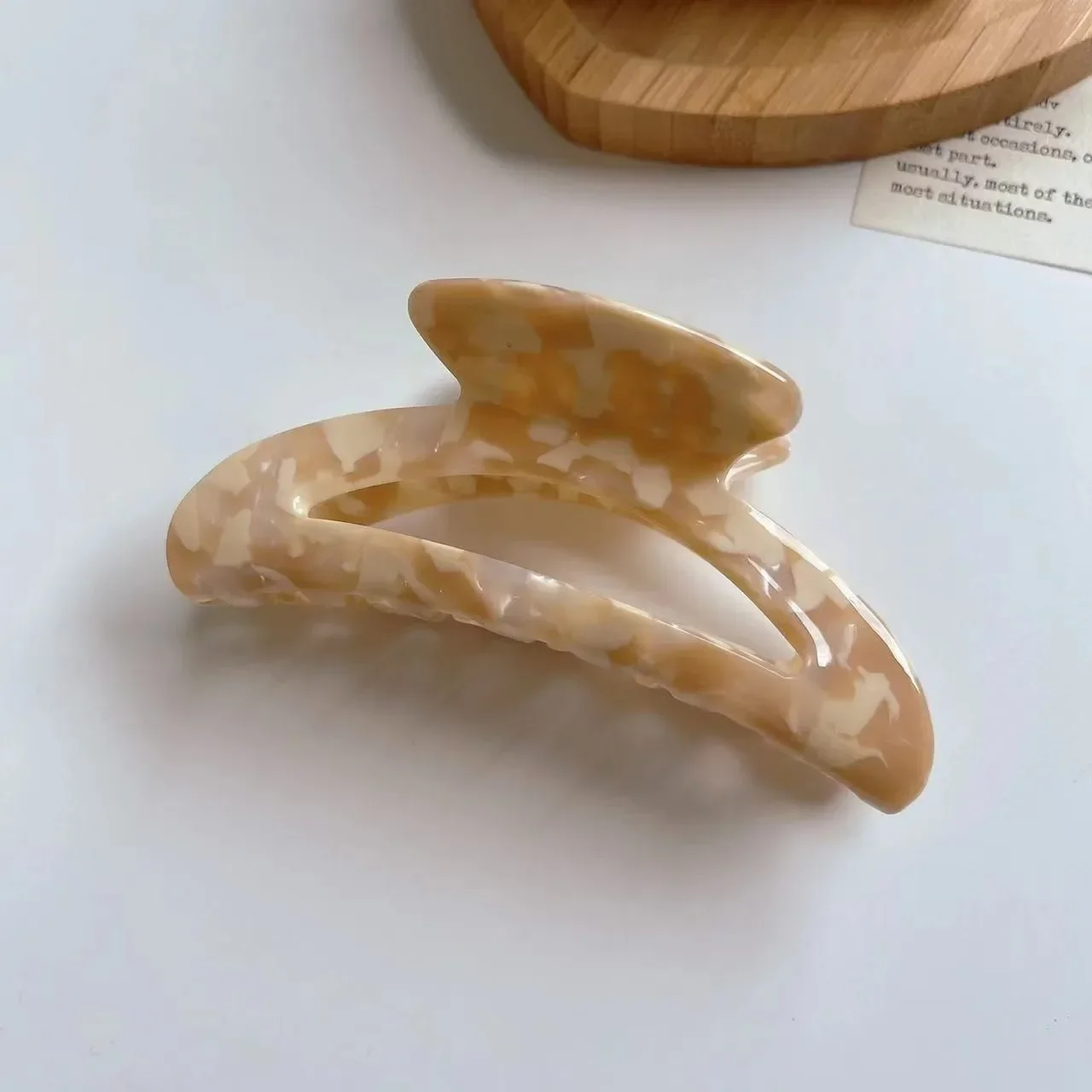 Заколки для волос BYL Retro Series Moon ацетатные заколки классический цвет полукруглые