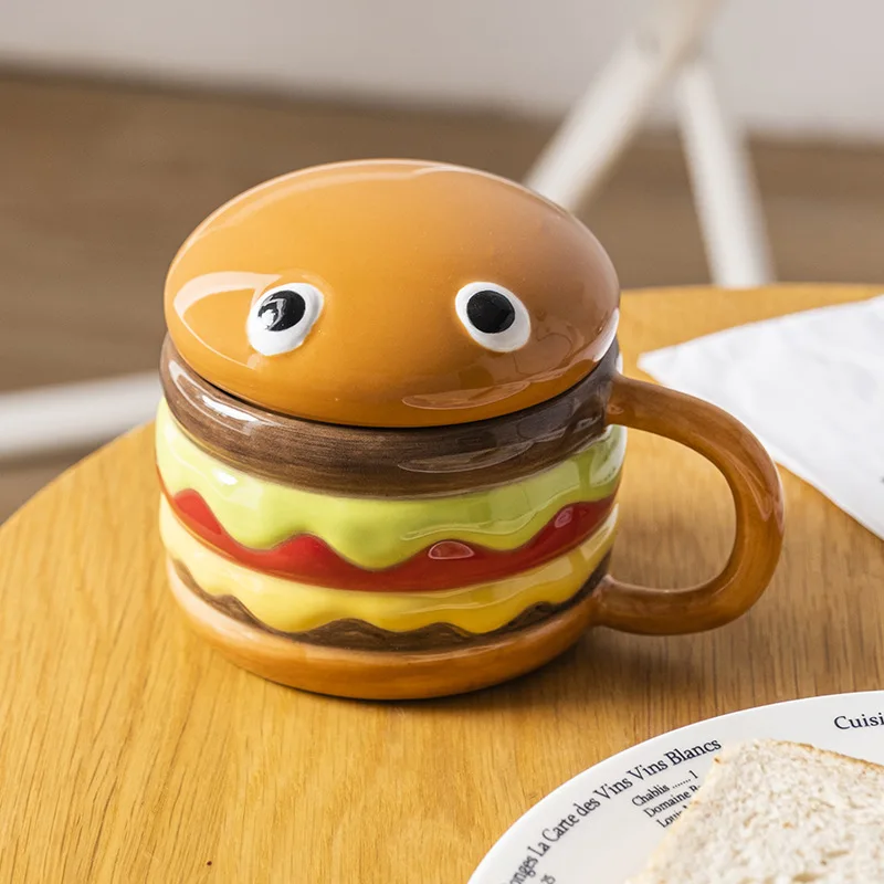 

Креативная Милая фарфоровая кофейная кружка ручной работы с гамбургерами и крышкой керамическая чашка ручной работы с мультяшным рисунком...