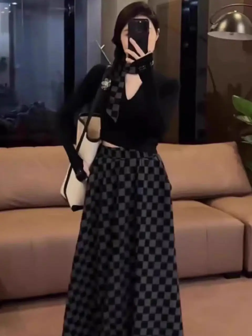 Ozhouzhan Retro Dress Outfit 2024 New Women Autumn and Winter Light Mature Female God Fan Waist Hugging Plaid Skirt Two-piece...