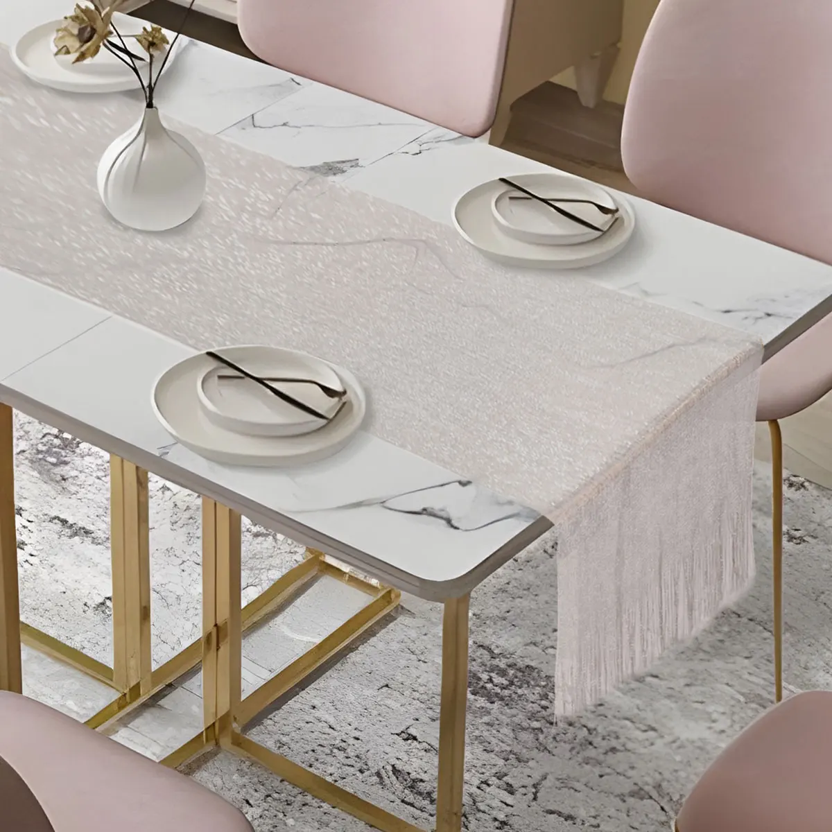 Скатерть с кисточками 30x180 см