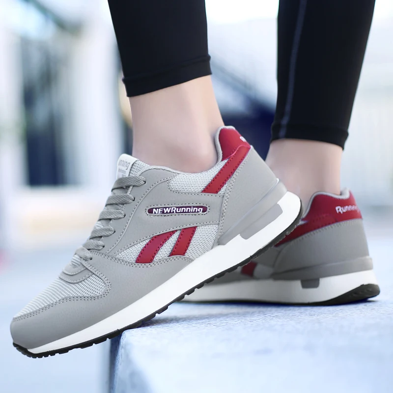 Fashion Women's Men's Running Shoes Comfortable Trainers Sport Shoes Male Run Sneakers Breathable Mesh Men Sneakers basket homme