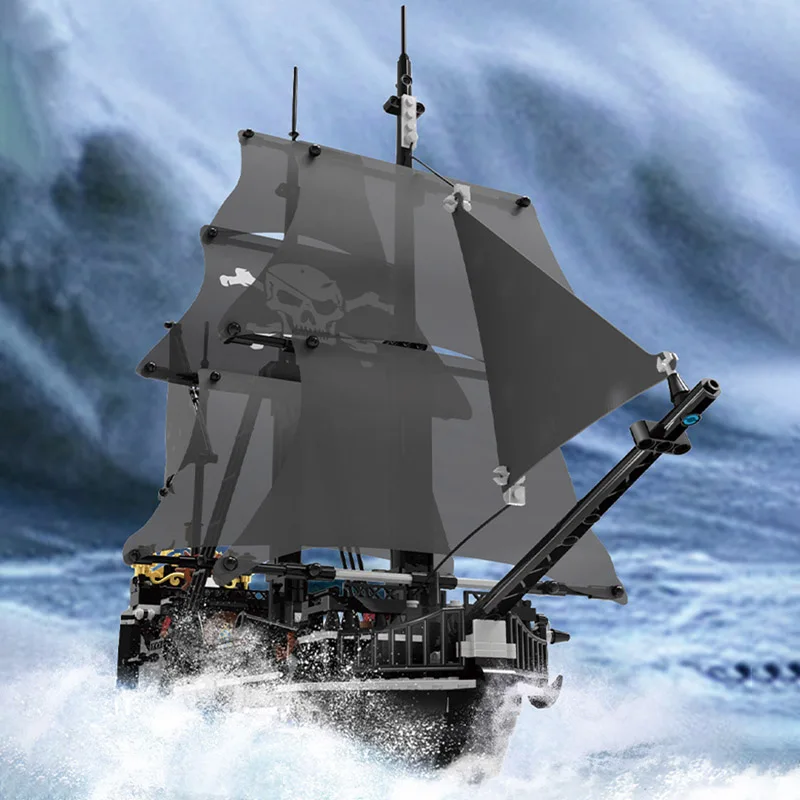 1366 шт. Детский конструктор пиратский корабль