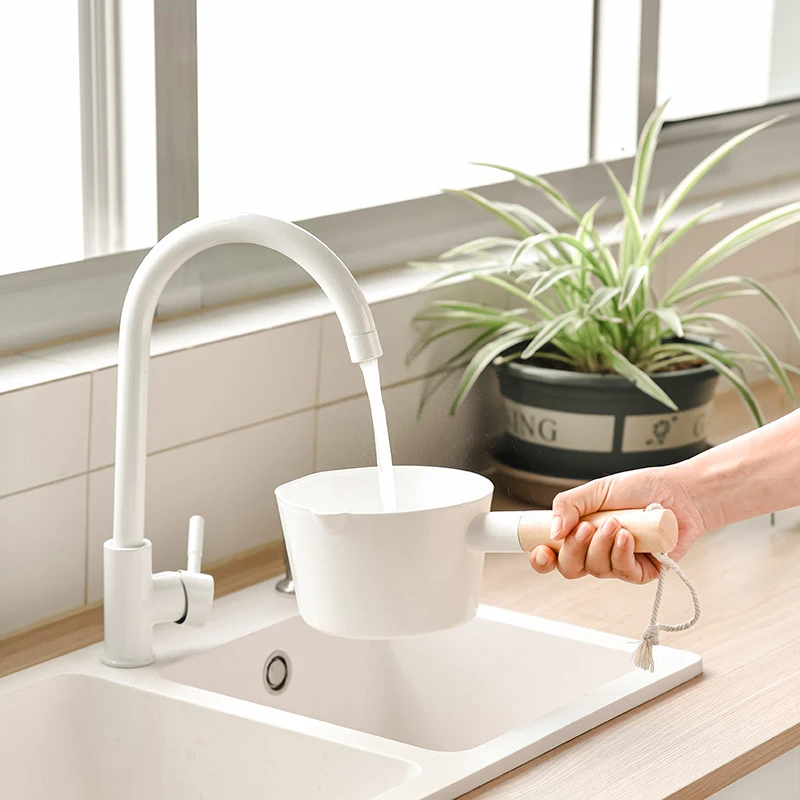 

Long Handle Water Scoop Household Durable Thick Plastic Water Scoop Can Hang Bathroom Kitchen Gadget Supplies Cleaning Tool