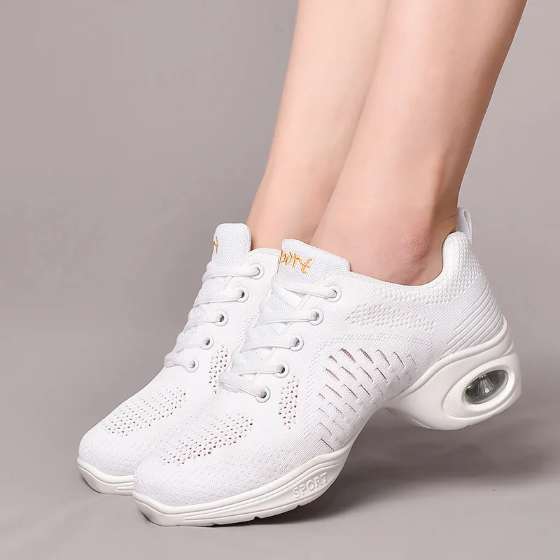 Square Dance Shoes Mesh Breathable Dance Shoes Women's Adult Soft Soled Sneakers Jazz Dance Shoes Zapatos Mujer