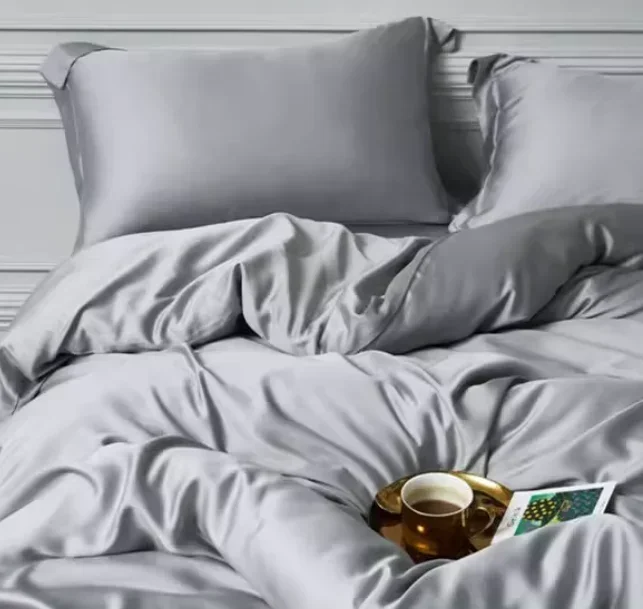 100 pieces of Heavenly Silk Four piece Set High grade Solid Color Bed Sheet