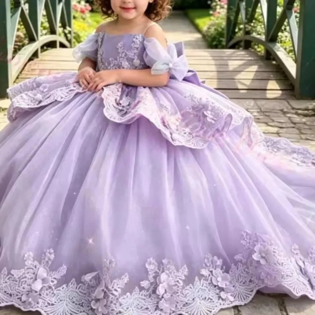 Фото Роскошное детское платье для девочек с короткими рукавами, кружевом и цветочным декором, с большим бантом, из тюля, для торжеств, дней рождений и выступлений. №3
