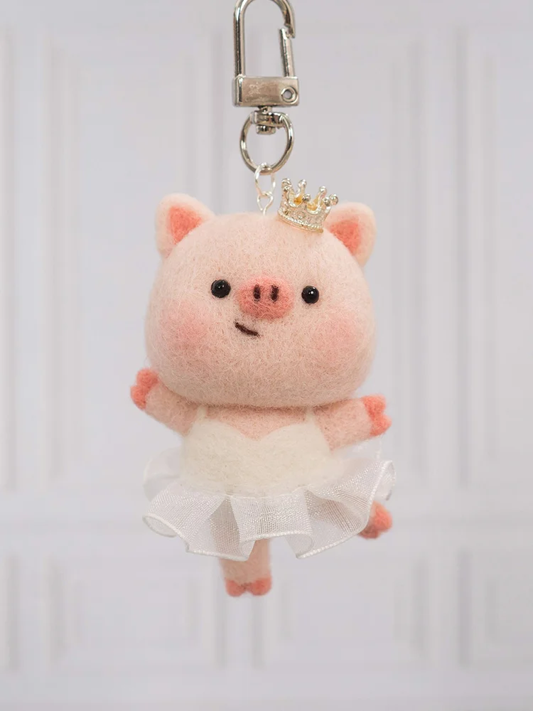 

Pink Pig Needle Felting Kit,DIY Wool Needle Felt Set With Colorful Wool,Felt Needle ，Picture Frame,Suitable As Gifts,Handmade