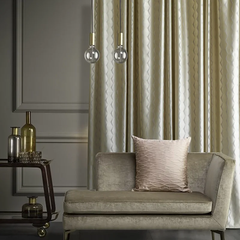 Light luxury European-style high-precision jacquard fabric living room dining room beige  curtains Atmospheric hardcover