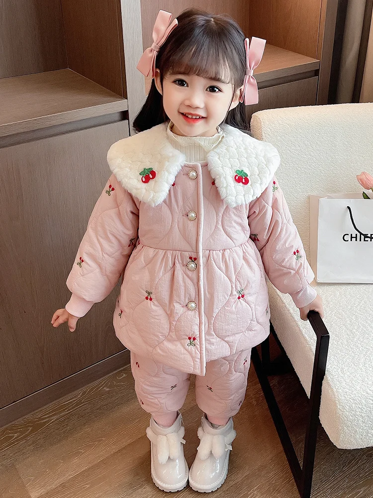 Зимняя одежда для маленьких девочек 4. Одежда на хлопковой подкладке. Комплект