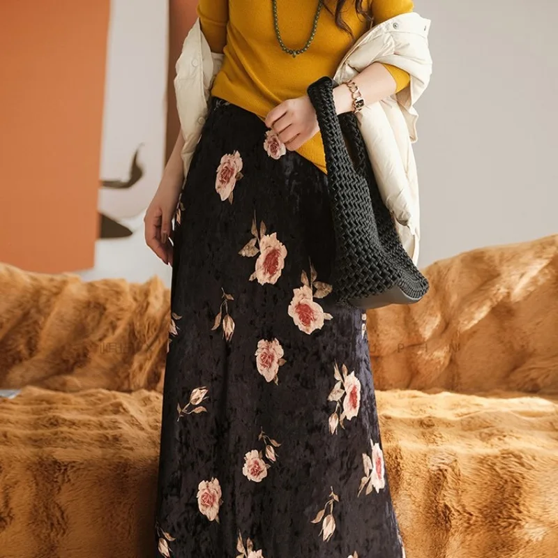

Autumn Elegant Printed Velvet Fishtail Skirts for Women Fashion Slim-fit Skirts New Korean Fleece-lined Vintage Long Skirts