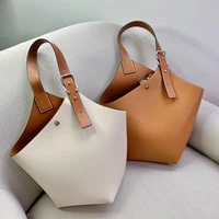 2022 designer handbags high quality real leather contrast color large capacity wide shoulder bucket bag underarm bag simple tote
