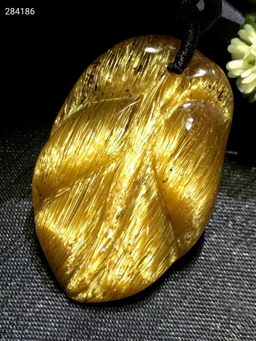 

Natural Gold Rutilated Quartz Leaf Carved Pendant 34.22.8mm Necklace Gold Rutilted 18K Gold Women Men Jewelry AAAAAAA