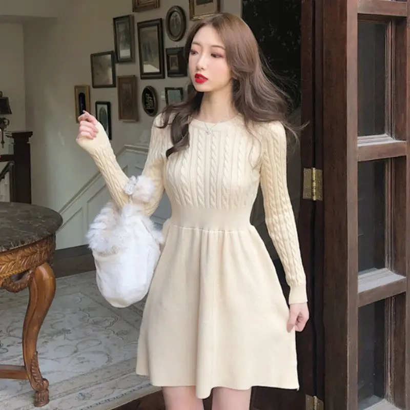 Knitted Long Sleeve Dress Women 2023 Slim Bodycon Autumn Korean Elegant Fall Winter O Neck Sweater Mini Ribbed Dresses Robe E361