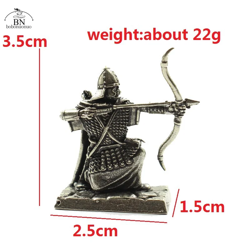 Фигурка римского легионера из меди