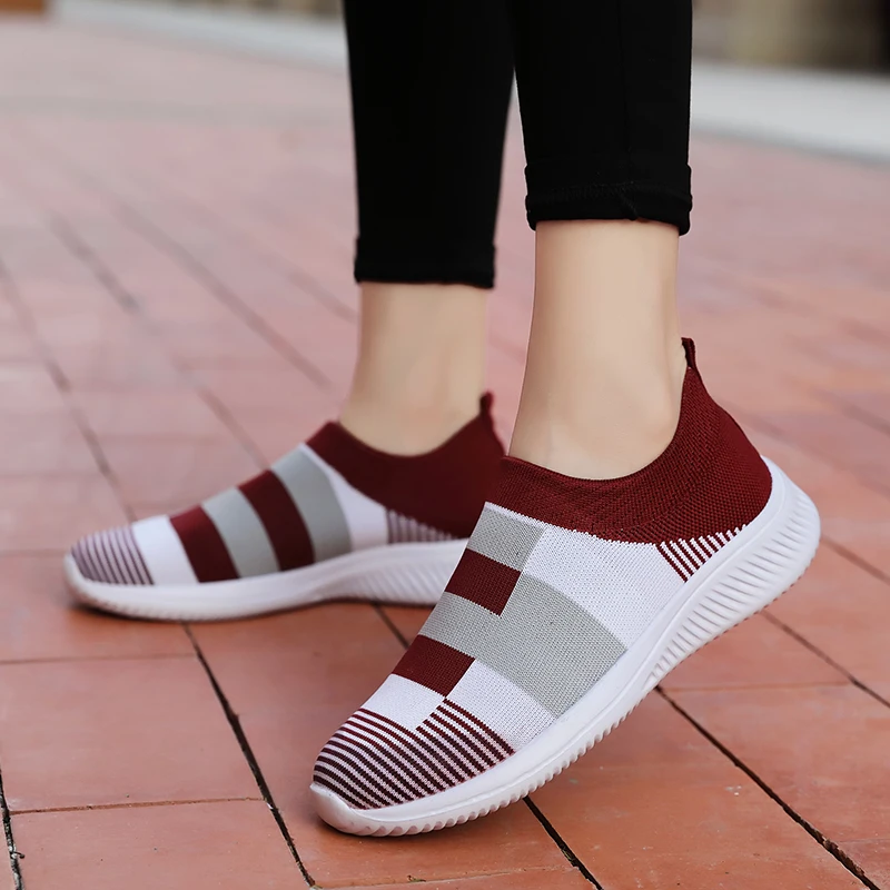 Womens Fashion Slip-on Lightweight Sneakers Weave Mesh Fabric Flats Shoes Casual Walking Shoes