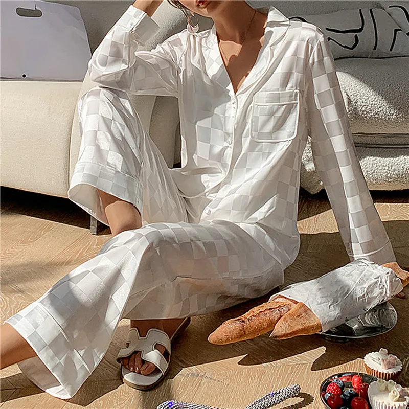 Pajamas Sets High-quality Light Luxury Silk Women's Pajama Spring Autumn Long-sleeve Cardigan Set Fashion Ice Silk Home Clothing