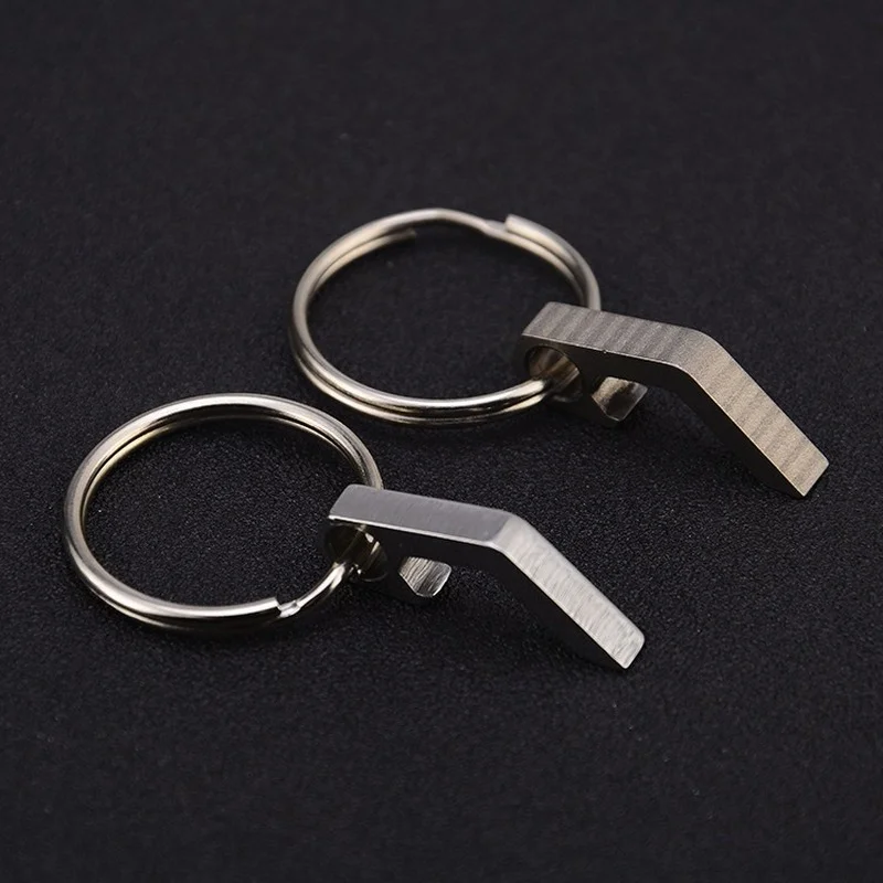 

1Pcs EDC Mini Gear Lightweight Bottle Beer Opener Keyring Pocket Tool Utility Gadget Outdoor Camp Hike Outdoor Titanium Tools