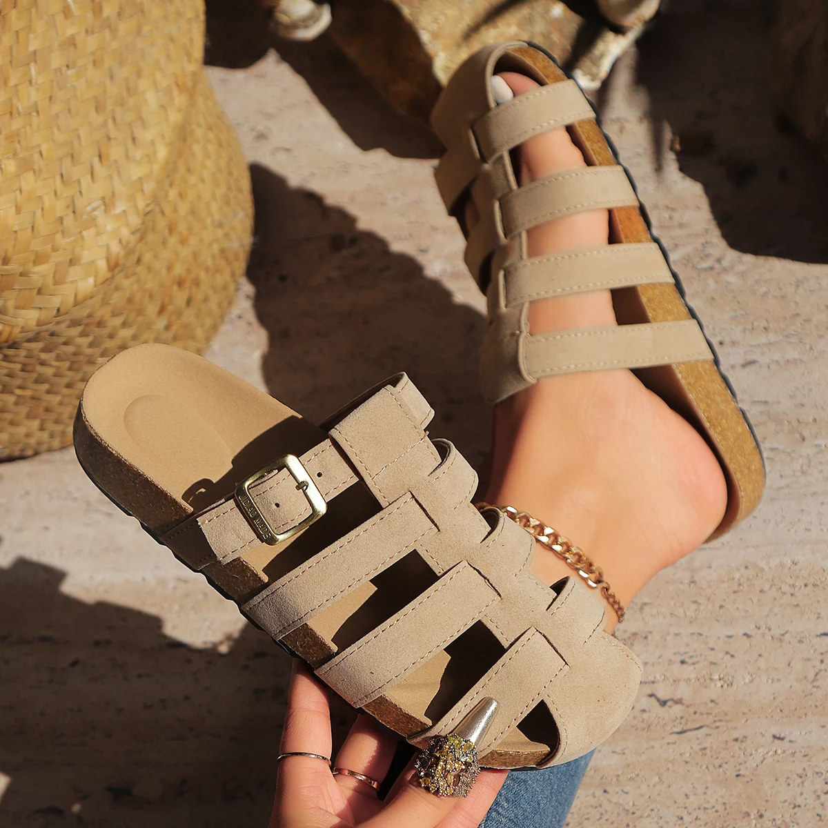 Тапочки женские сандалии на плоской подошве туфли Trend лето 2021 мюли повседневные