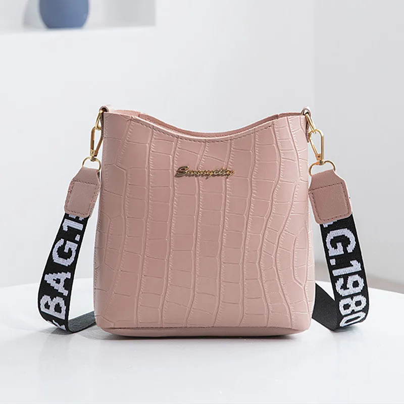 

Crocodile PU Leather Women Messenger Bags Female Crossbody Shoulder Hand bags For Women 2022 High Quality Ladies Handbags