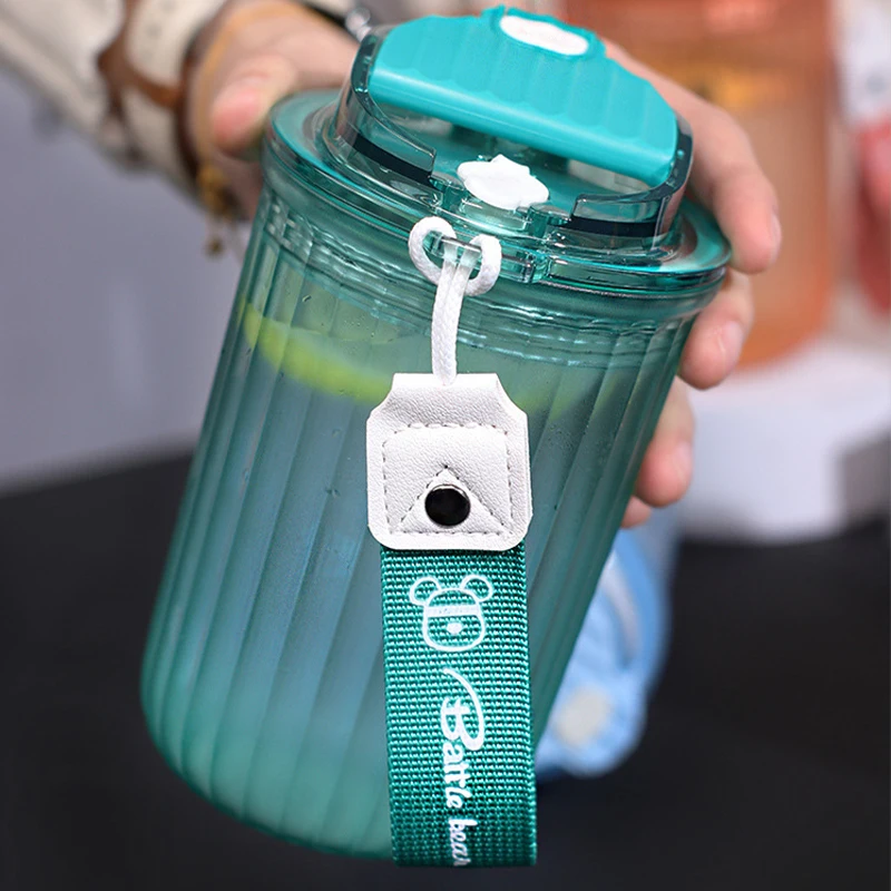 

Матовая кофейная чашка с высокой стоимостью для лица и большой емкостью, двухпитьевая пластиковая чашка для воды, Женская портативная кофе...