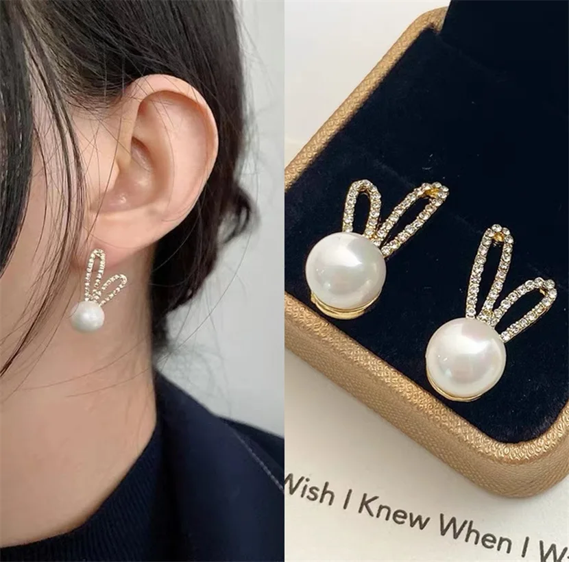 

2022 Design Sense Cute Rabbit Earrings For Cute Girls Korean Fashion Pearl Imitation Jewelry Party Women's Luxury Accessories