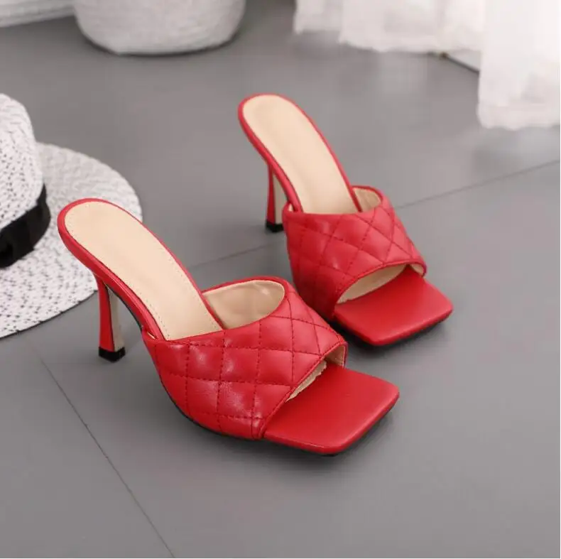 

2022 Marian Sqaure Toe Red Quilted Mule Heels Shoe Black PU High Heel Shoes Women Sandals Sliper Woman Shoes Zapatos Mujer White