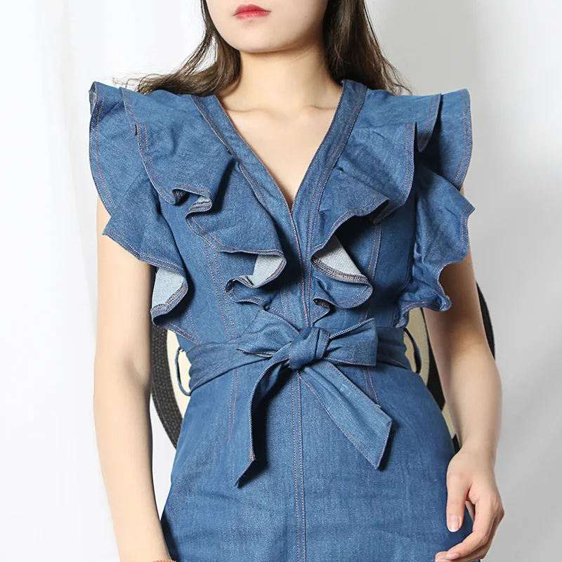 

New Deep V flanged sleeveless Lace-up Sleeveless Fanny Pack hip Denim Dress Sexy Miniskirt (with belt)
