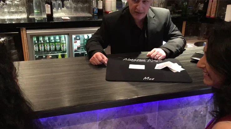 Решения мозаики трюки магические крупным планом Классические игрушки для