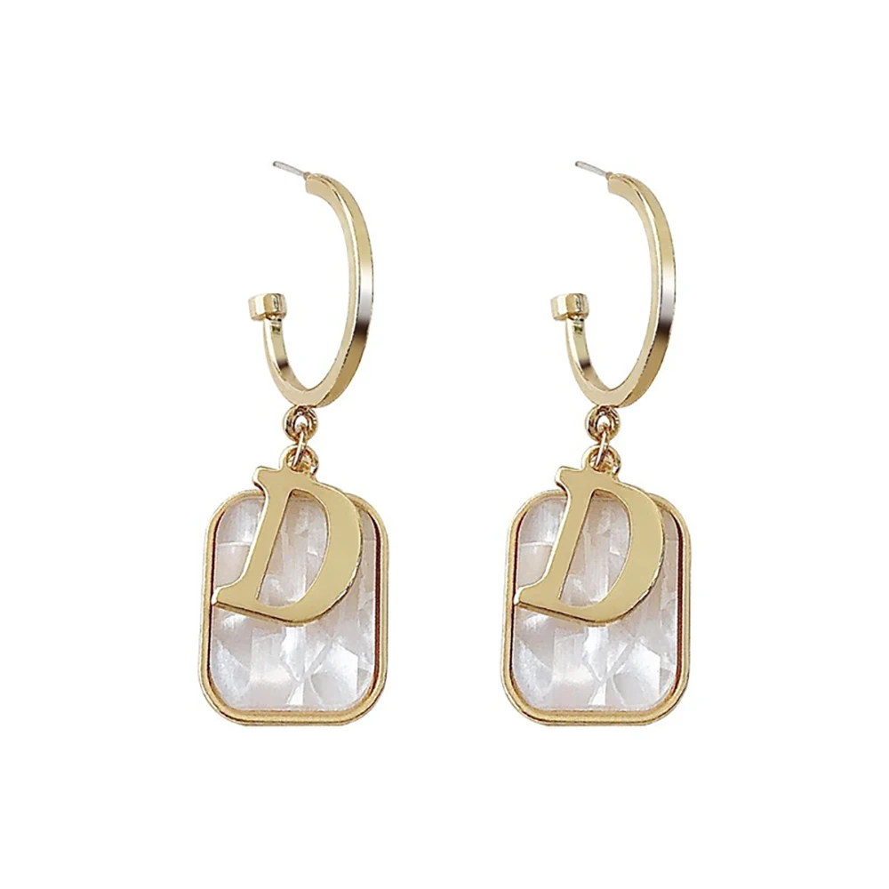 

S925 Silver Needle Fashion Net Red Shell Letter D Earrings Female Temperament Long Style Trend Personality D Letter Earrings