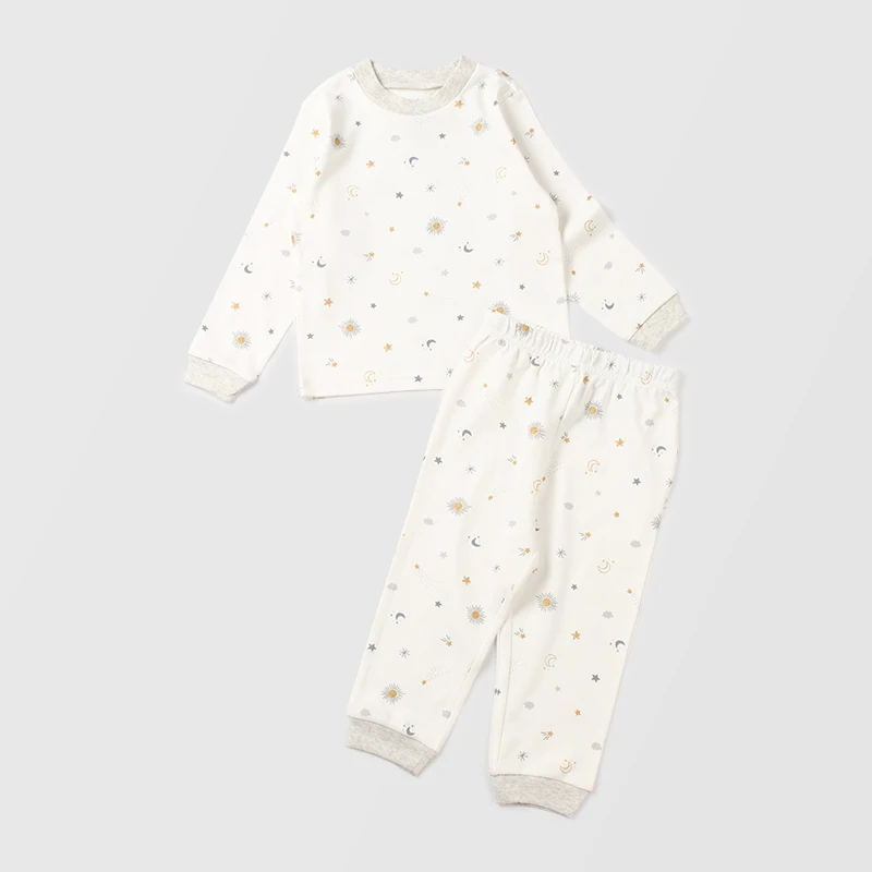 Car children's wear newborn baby clothes boys go out suit T-shirt set pajamas spring