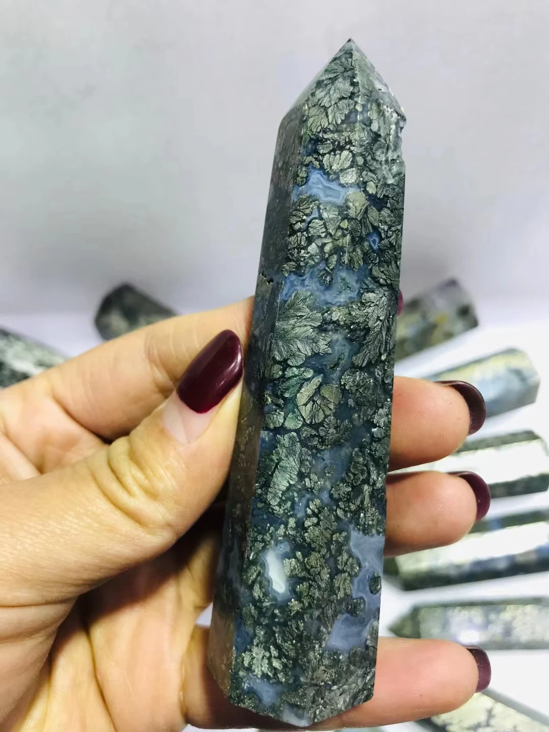 

Natural Agate Crystal Tower Stone Wand Point Room Decoration Agate and Pyrite Mineral Symbiont Ornaments Reiki Healing Crystals