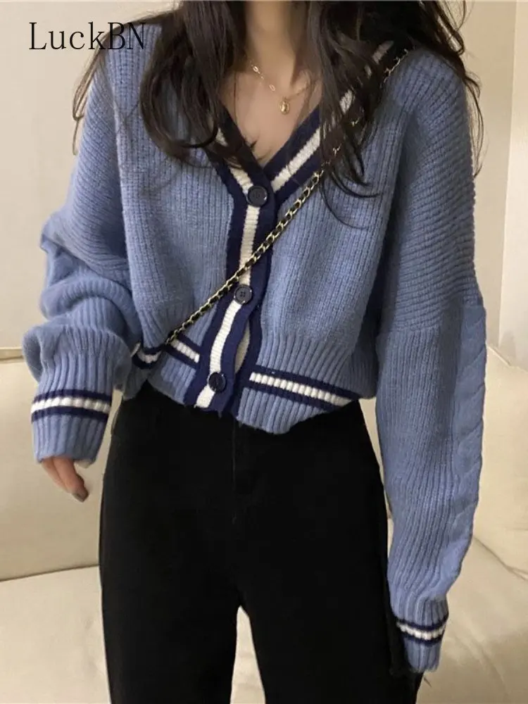 

Женский кардиган в полоску, элегантная уличная одежда с V-образным вырезом, однобортный укороченный топ в Корейском стиле для отдыха, мягкая теплая верхняя одежда для женщин на осень