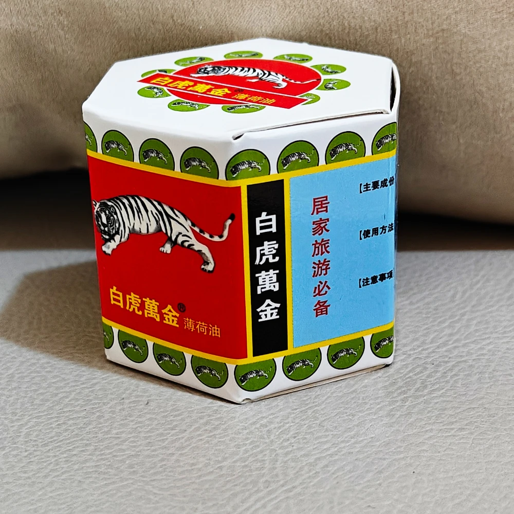 

Мятный ароматизатор Bai Hu Wan Jin Bo He You